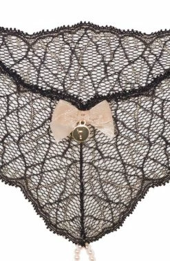 COAXcopenhagen.com Black Double Pearl String - Sydney Double