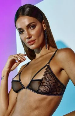 COAXcopenhagen.com LINGERIE Bra With Cut-out - Manhattan Bra