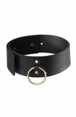 COAXcopenhagen.com That Something #Extra Faux Leather Choker With Leash