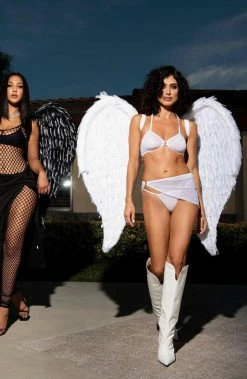 COAXcopenhagen.com White Deluxe Angel Wings