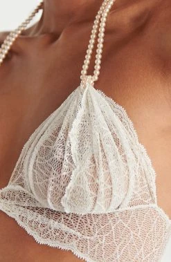 COAXcopenhagen.com Ivory Bralette With Pearl Strand - Sydney Bra