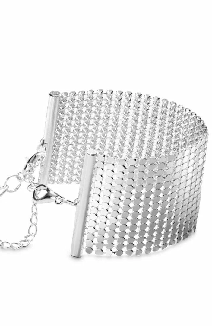 COAXcopenhagen.com Silver Metallic Cuffs With Silver Chain