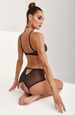 COAXcopenhagen2 LINGERIE High Waist Panty With Pearl String - Kyoto High Waist Brief