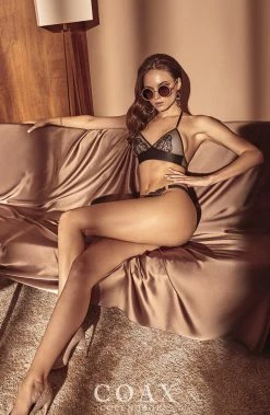 COAXcopenhagen2 Tanga Thong With Pearl String - Vienna Tanga